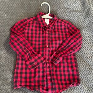 Carter’s boys 5T (runs small) button shirt, blk/red, 100% cotton, flawless